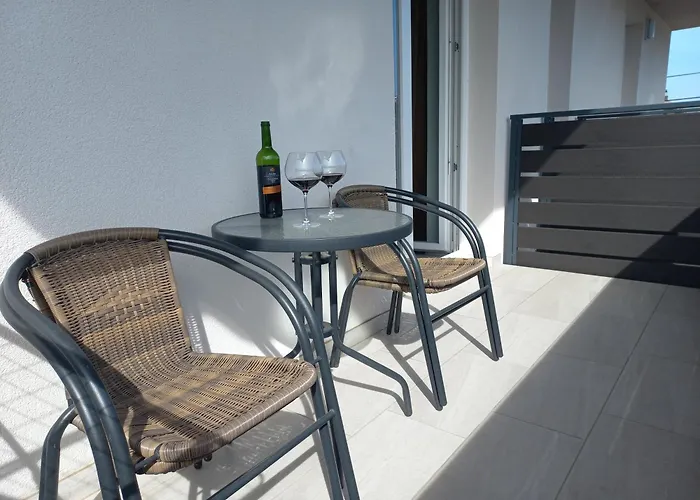 Rosemary & Free Parking Liubliana