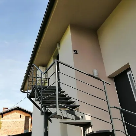 Rosemary & Free Parking Appartamento