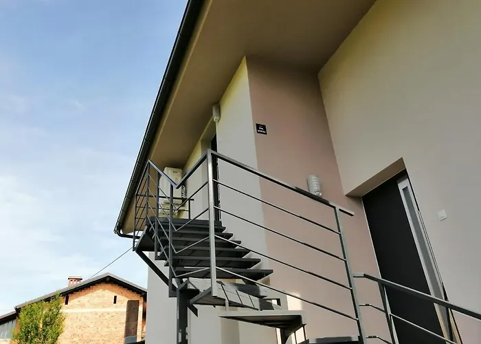 Rosemary & Free Parking Lägenhet